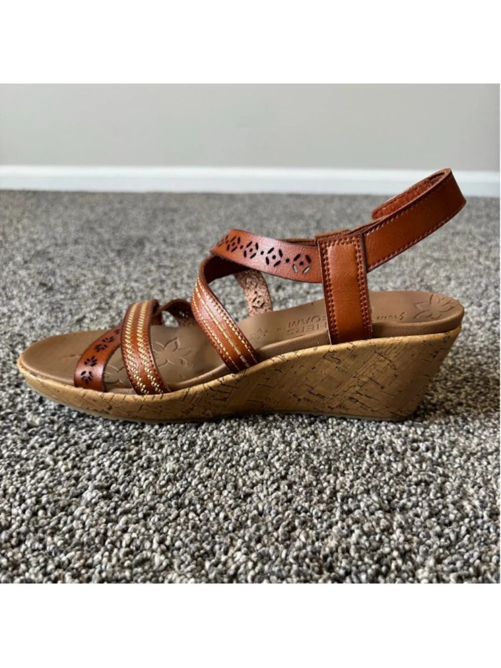 Skechers summery style